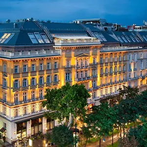 Hotell Grand *****
